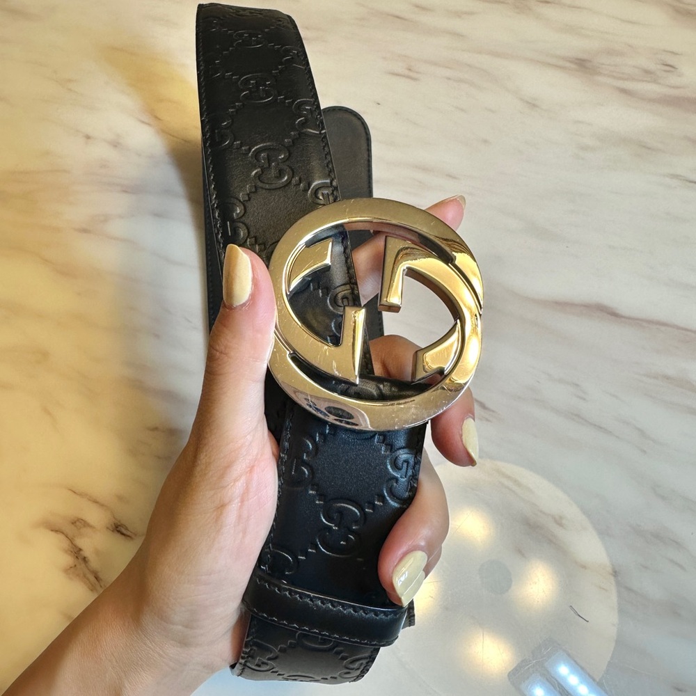 Gucci interlocking belt